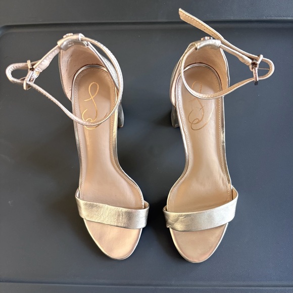 Sam Edelman gold heels - Picture 1 of 3